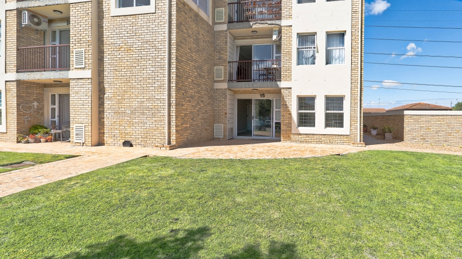 2 Bedroom Property for Sale in Brackenfell South Western Cape